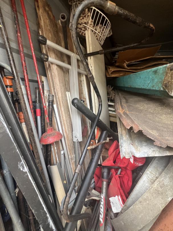 Storage Unit Auction in Tallahassee, FL at Storage Zone Self Storage